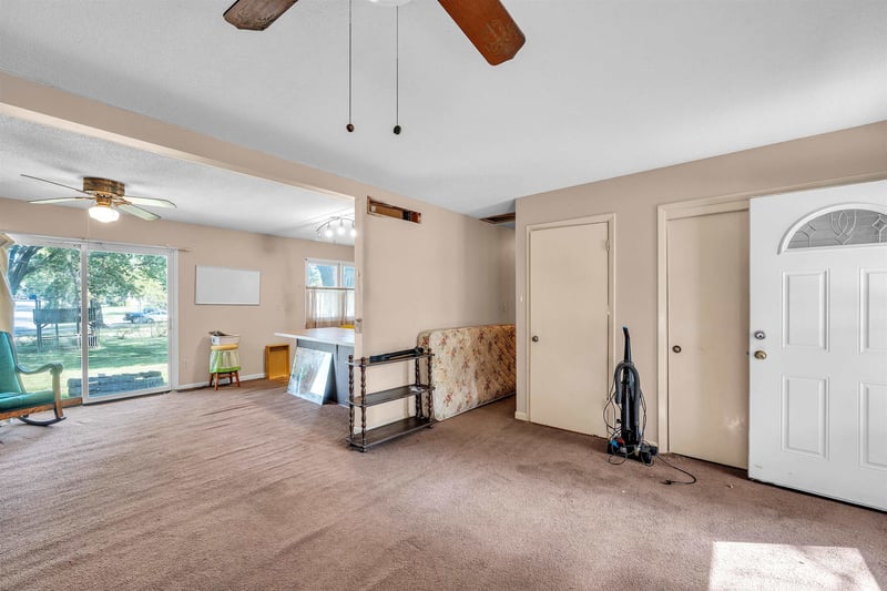 502 E Helbert St, Mulvane, KS 67110