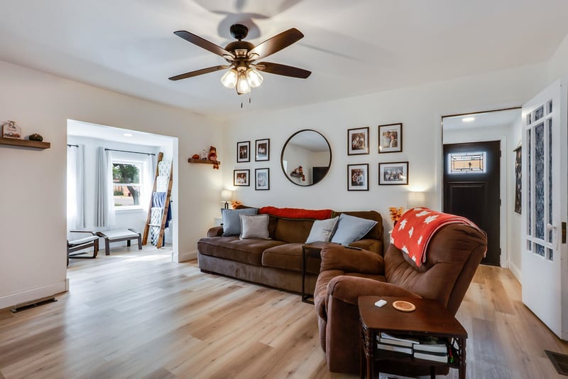 310 E First Ave, Norwich, KS 67118