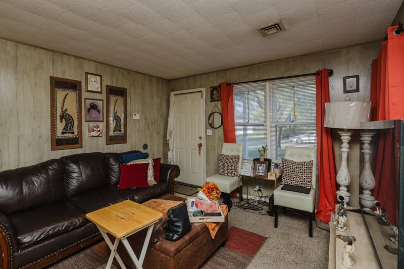 2316 N Minnesota, Wichita, KS 67219