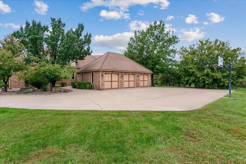 1509 Freedom Rd, Wichita, KS 67230-7173