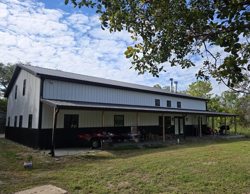 501 E 69th St N, Park City, KS 67219