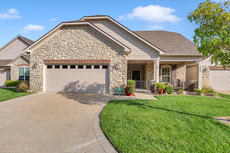 9685 W Village Pl, Maize, KS 67101