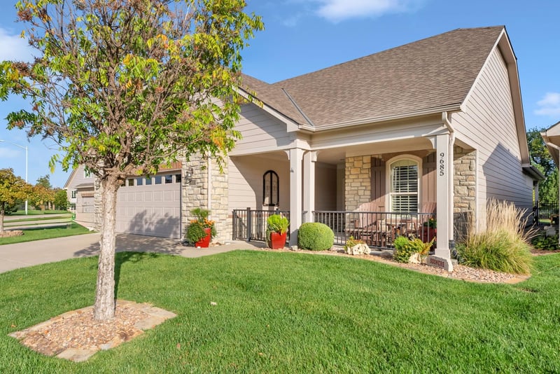 9685 W Village Pl, Maize, KS 67101