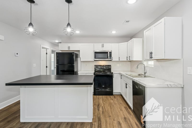 502 S Meridian Ave #504 S Meridian Ave, Wichita, KS 67213