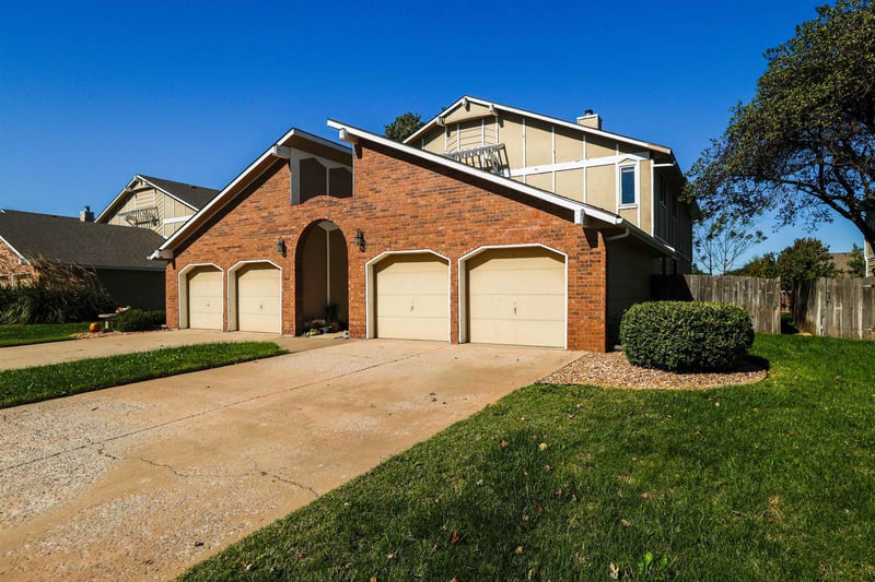 10504 W Texas St Unit 401, Wichita, KS 67209