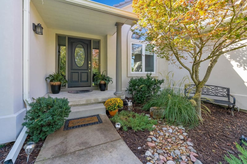 2305 W Timbercreek Cir, Wichita, KS 67204