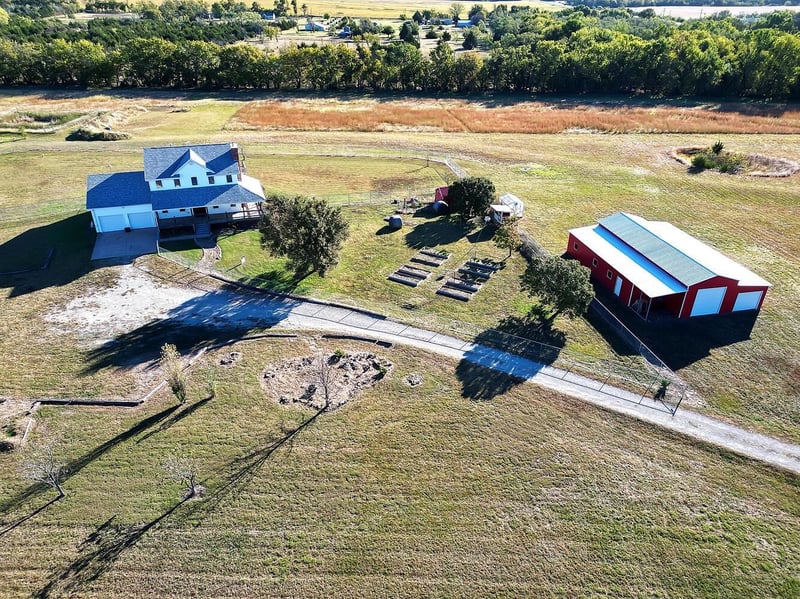 664 E 90th Ave N, Belle Plaine, KS 67013