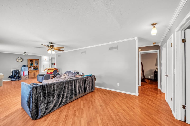 1294 N Ridge Rd, Peck, KS 67120