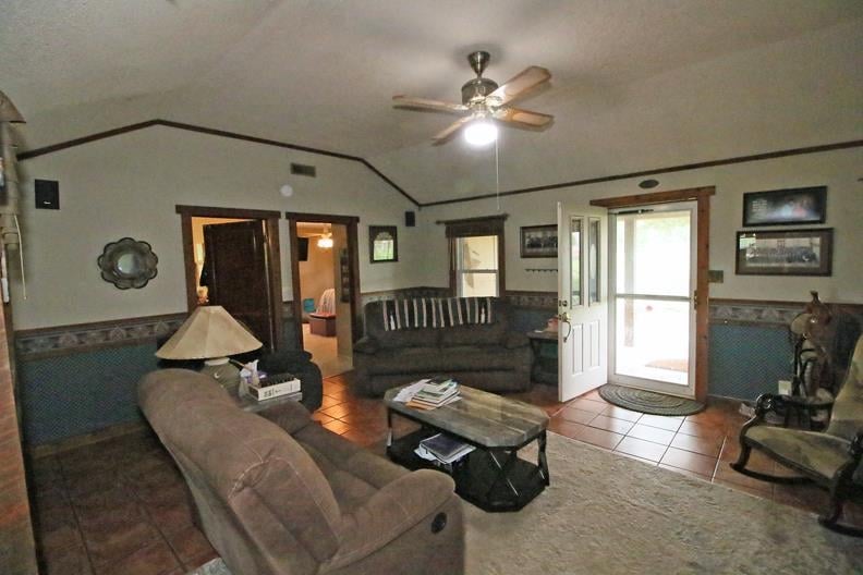 1066 E 130th Ave N, Mulvane, KS 67110