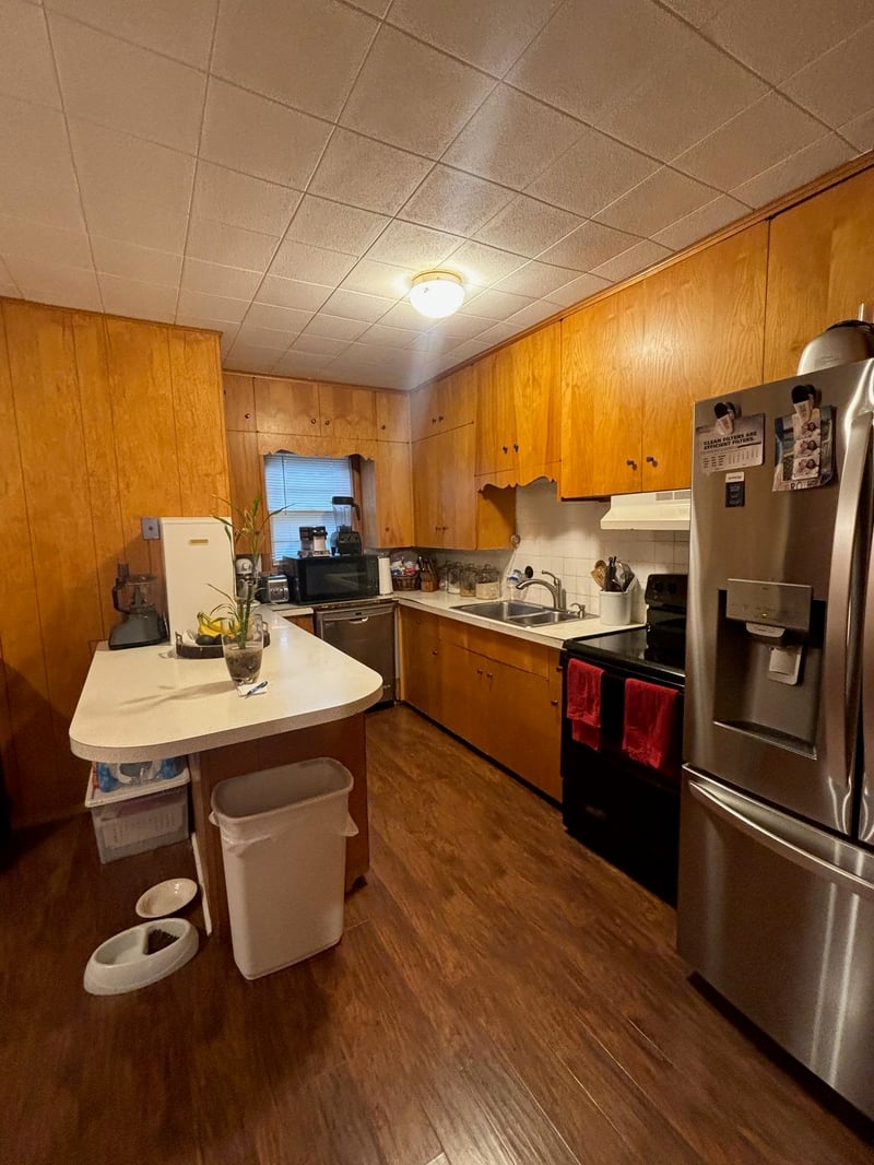 736 S Terrace Dr, Wichita, KS 67218