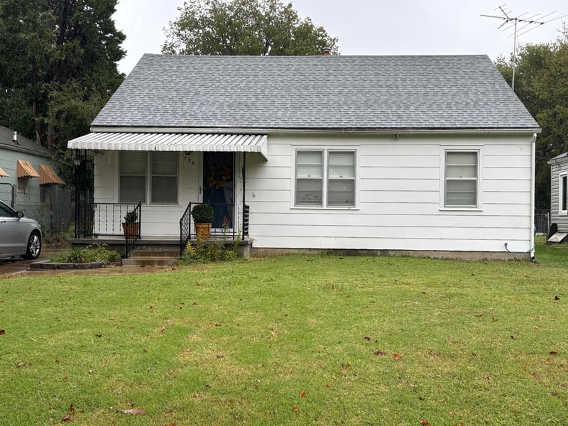 736 Terrace Dr, Wichita, KS 67218
