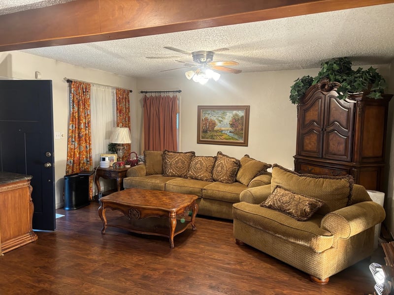 736 Terrace Dr, Wichita, KS 67218