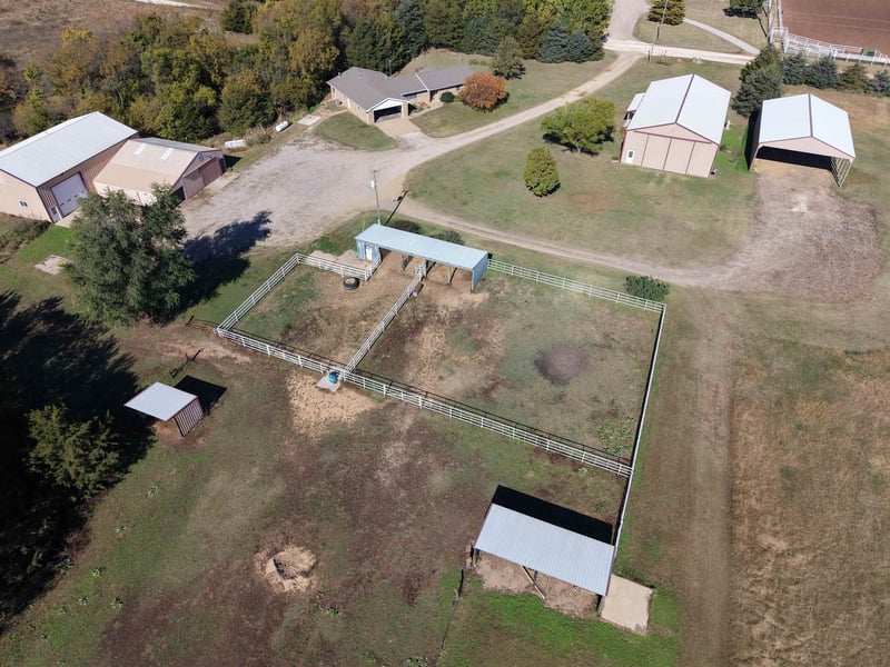 9505 W Healy Rd, Brookville, KS 67425