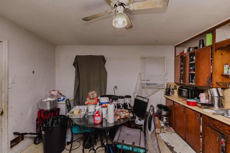 2554 N Minneapolis, Wichita, KS 67219