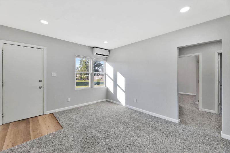 319 N Ash, Hillsboro, KS 67063