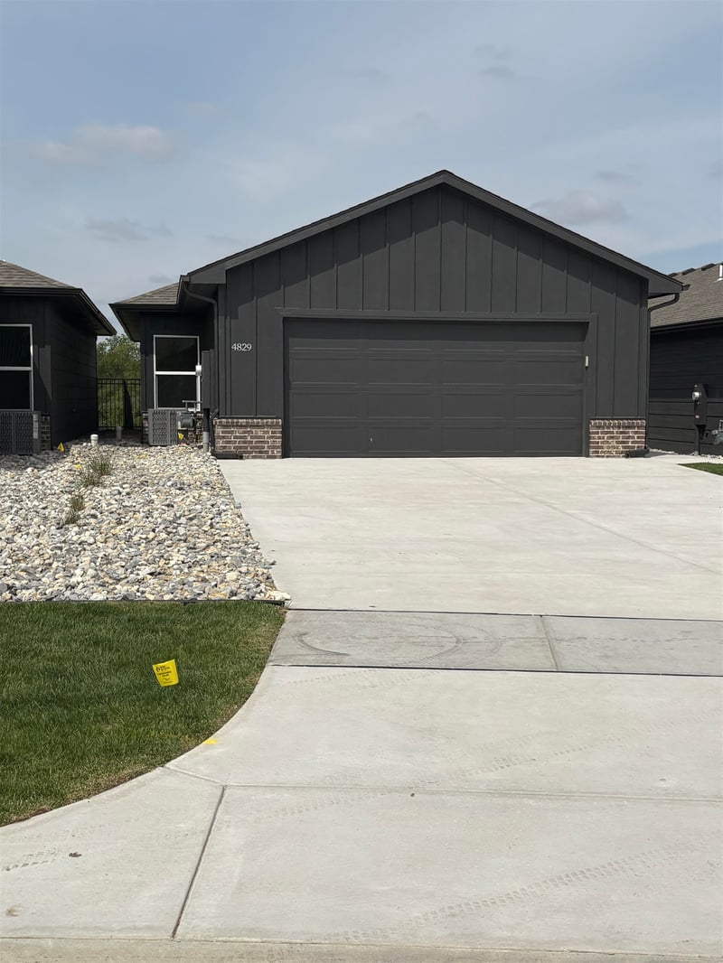 4829 Vassar Ave, Wichita, KS 67220