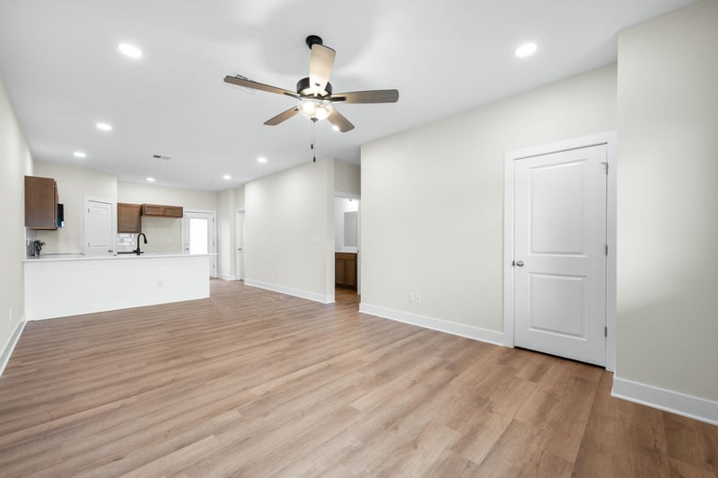 841 Wybern St, Valley Center, KS 67147-8977