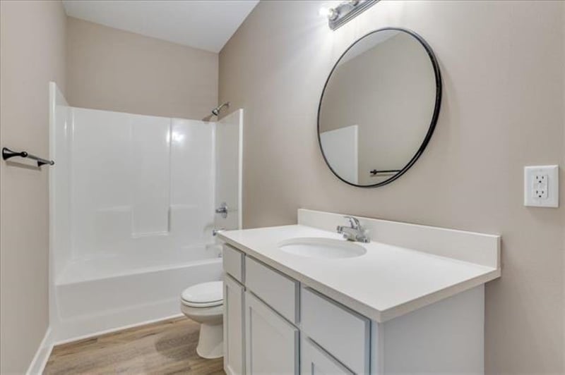 1625 Limuel St, Wichita, KS 67235