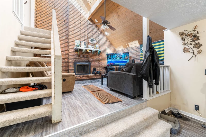 216 Northridge Ct, Lindsborg, KS 67456