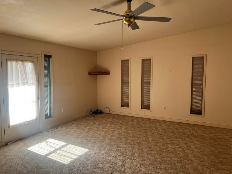 1702 8 , Arkansas City, KS 67005
