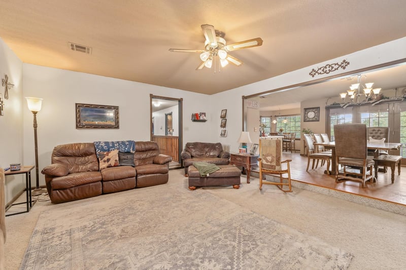 23 Young St, Caldwell, KS 67022