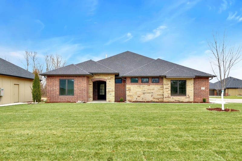 4025 N Tyler Ct, Maize, KS 67101