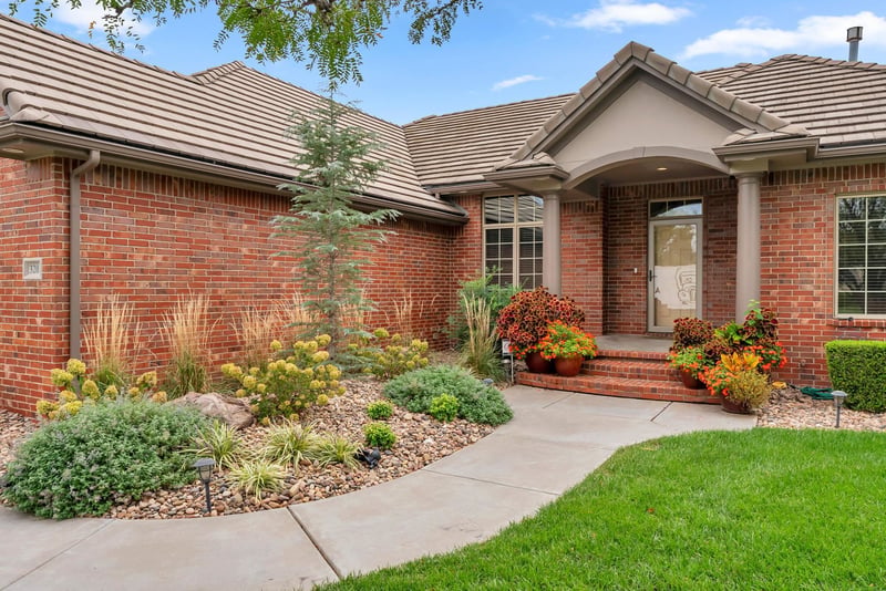 3201 W Bayview St, Wichita, KS 67204