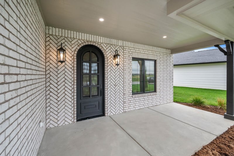 6134 Hiebert Dr, Park City, KS 67219