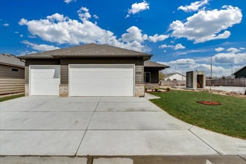 4434 N Sunny Ct, Wichita, KS 67205