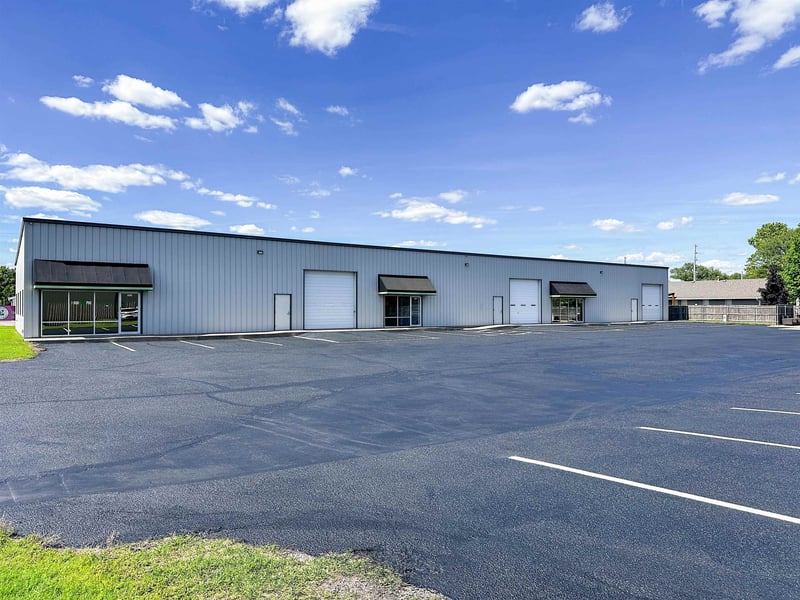 600 S Ramsey, Valley Center, KS 67147