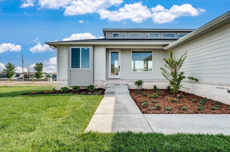 9630 Cedar Ln, Maize, KS 67101