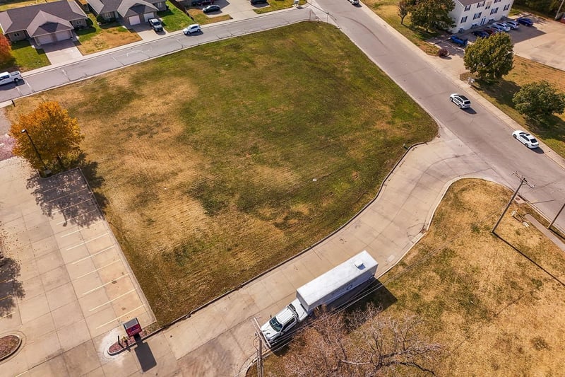 Marcella & Huehl, Salina, KS 67401