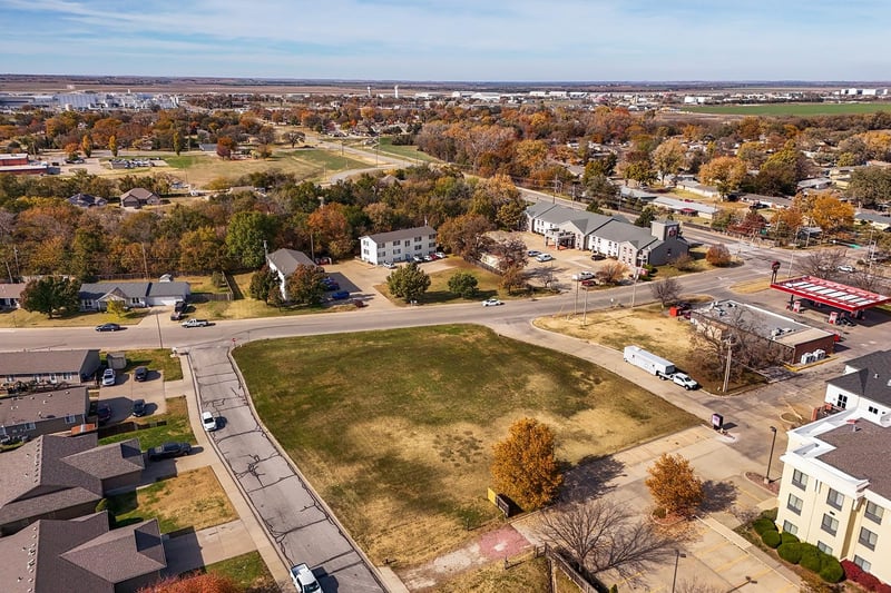 Marcella & Huehl, Salina, KS 67401