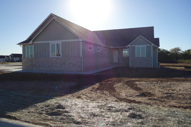 1603 Diamond Cir, Mulvane, KS 67110