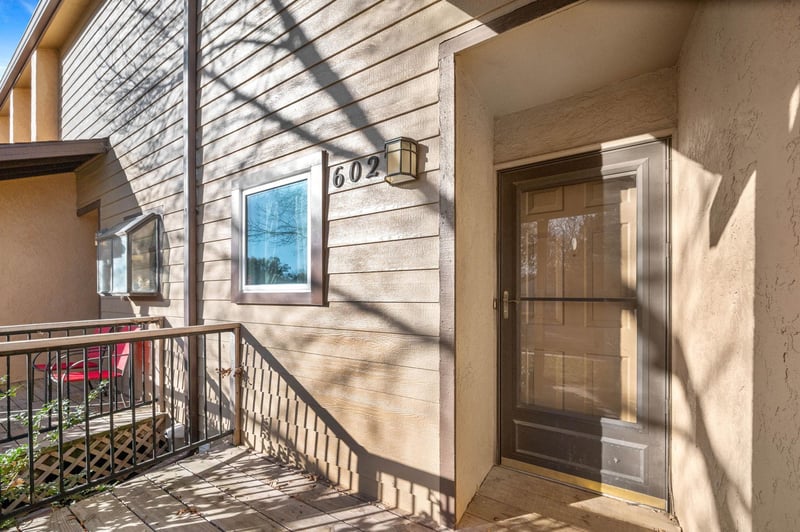 2405 S Capri Unit #602, Wichita, KS 67210