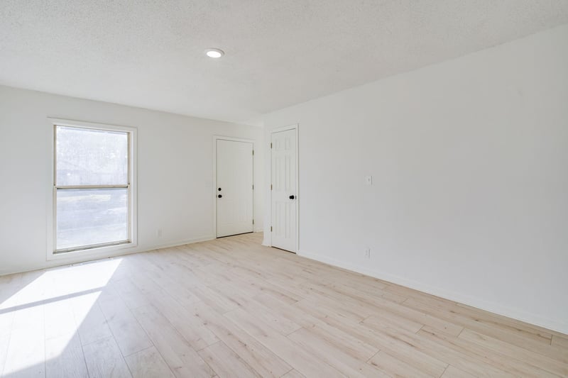 1613 Del Mar St, Wichita, KS 67216