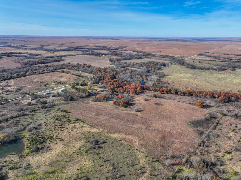 1198 L Rd, Eureka, KS 67045