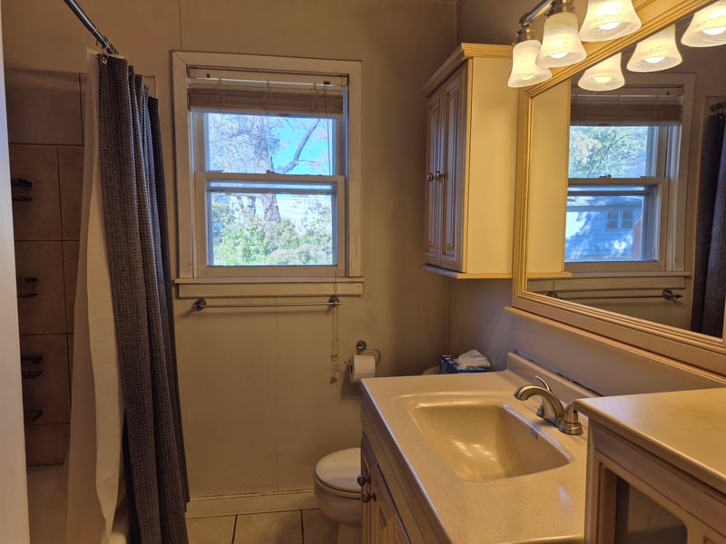 309 Indiana St, Eureka, KS 67045