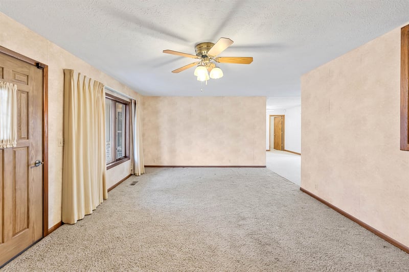 2154 13th Ave, Mcpherson, KS 67460