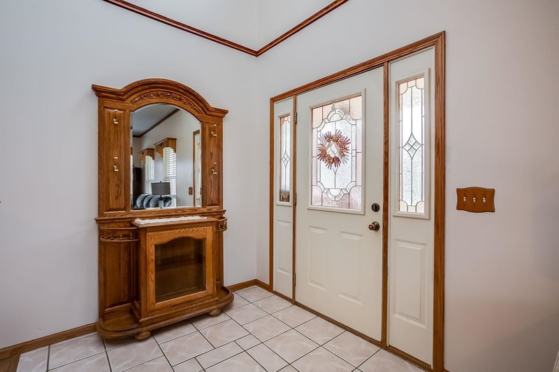9226 Epping Ln, Halstead, KS 67056