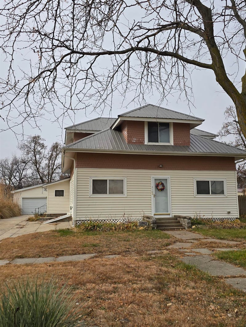 310 Wick St, Courtland, KS 66939