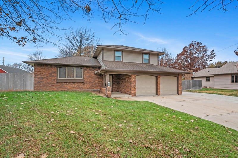 441 S 1st, Clearwater, KS 67026