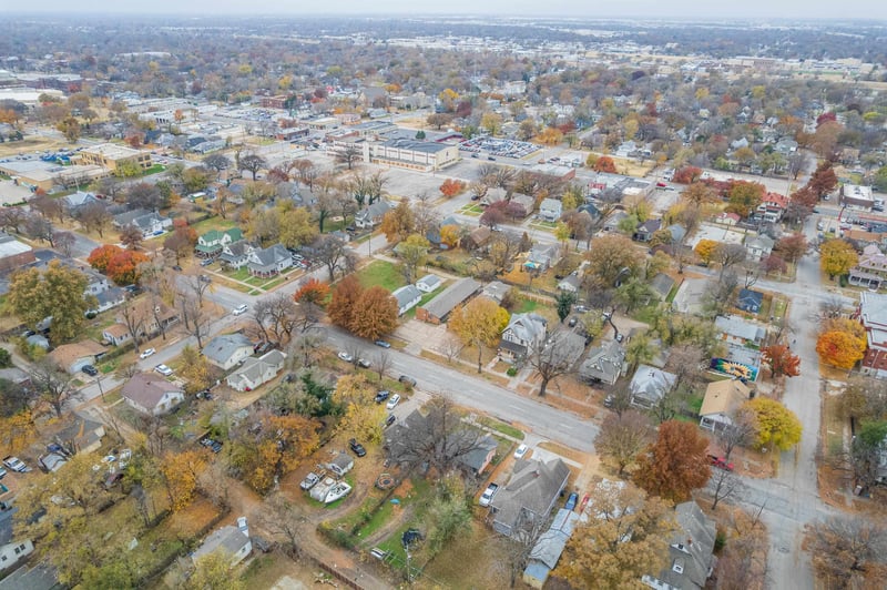 1031 S Emporia Ave #1035 S Emporia Ave, Wichita, KS 67211