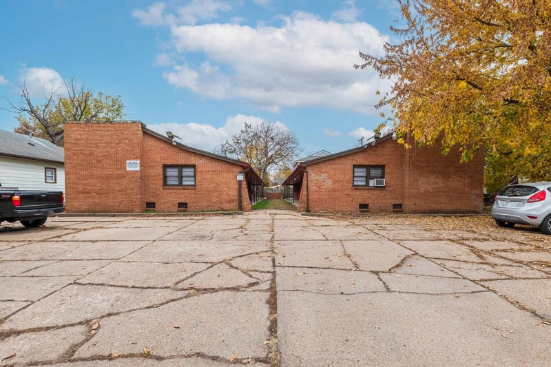 1031 S Emporia Ave #1035 S Emporia Ave, Wichita, KS 67211