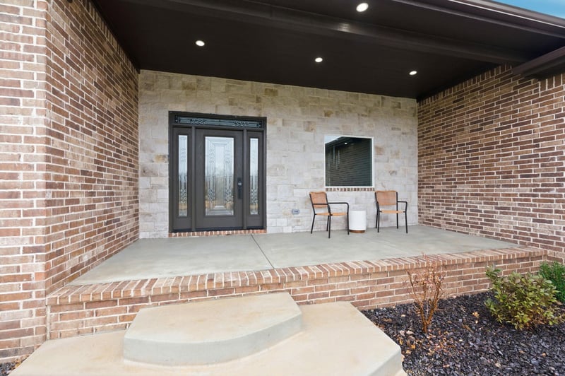 384 E Timber Creek St, Haysville, KS 67060