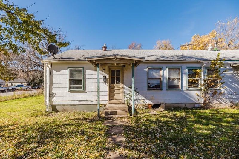 3958 E Cessna, Wichita, KS 67210