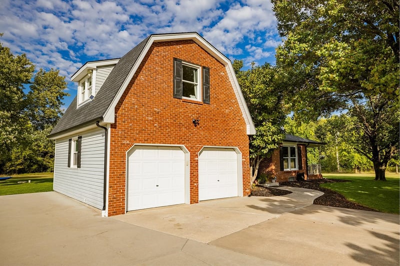 5100 E 93rd St N, Valley Center, KS 67147