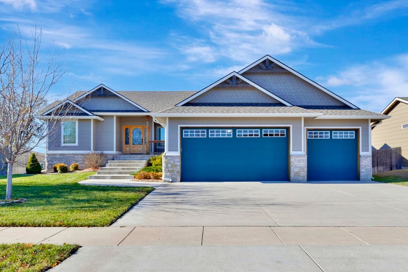 5009 N Saker St, Wichita, KS 67219