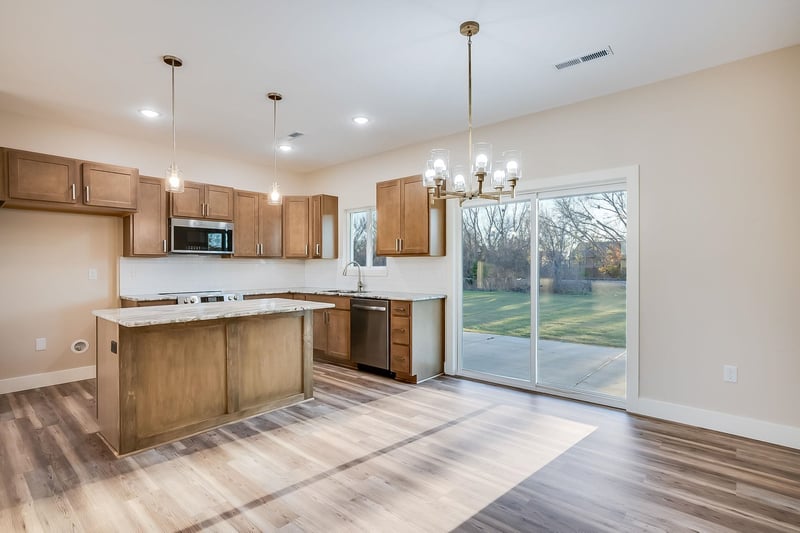 613 Sweetwater , Maize, KS 67101