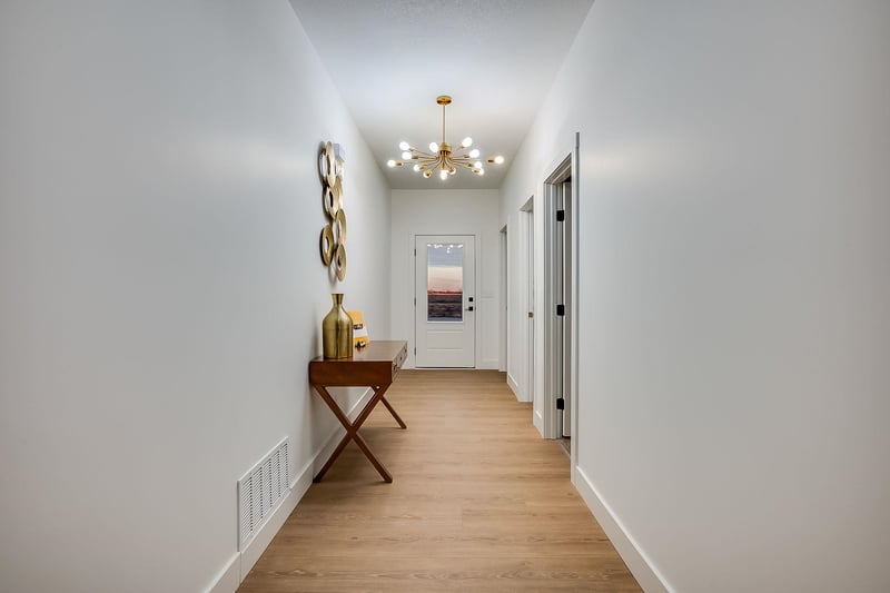 105 Oxford Ave, Bentley, KS 67016